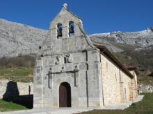 Iglesia de San Julián de Bárzana